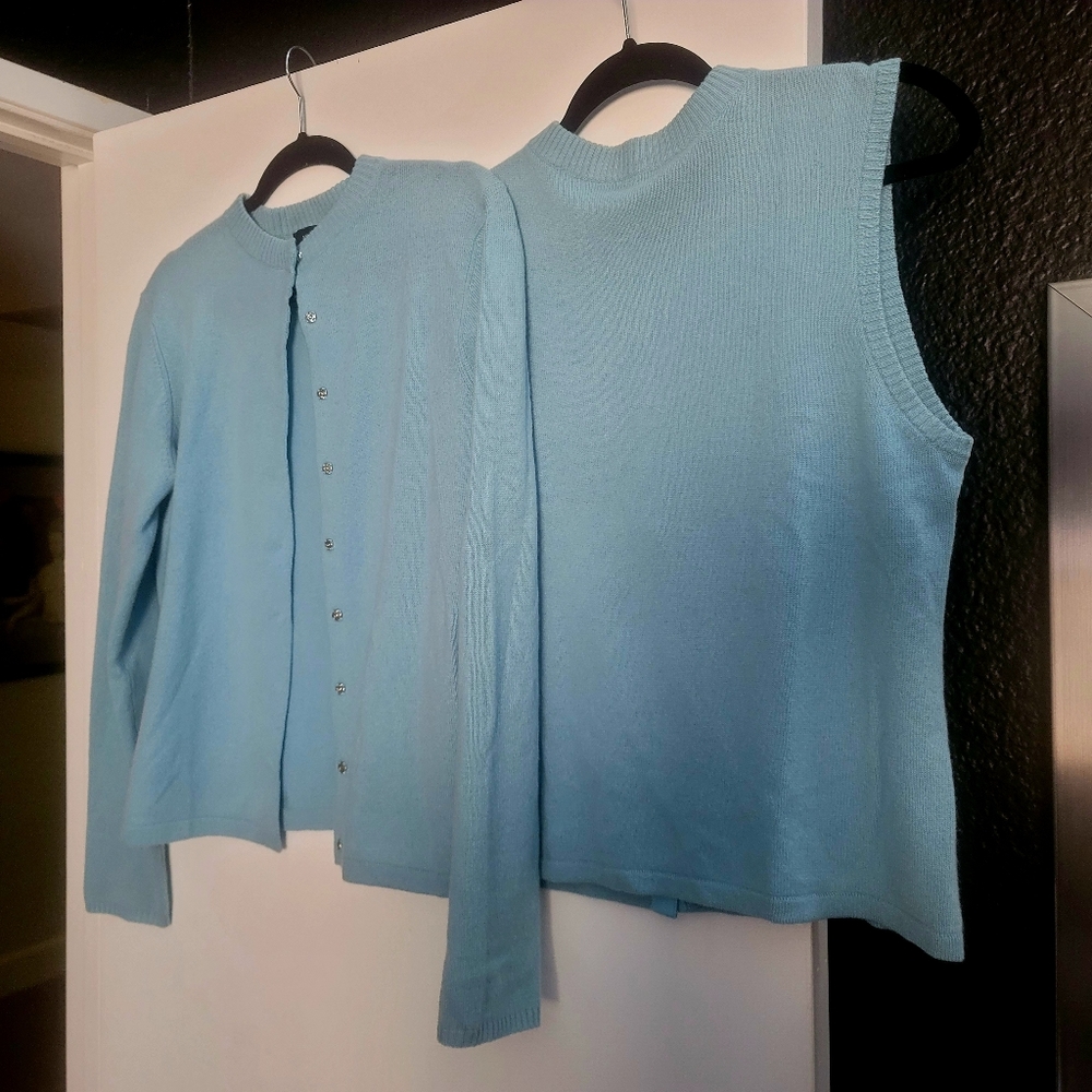 100% cashmere sweater 2 piece set